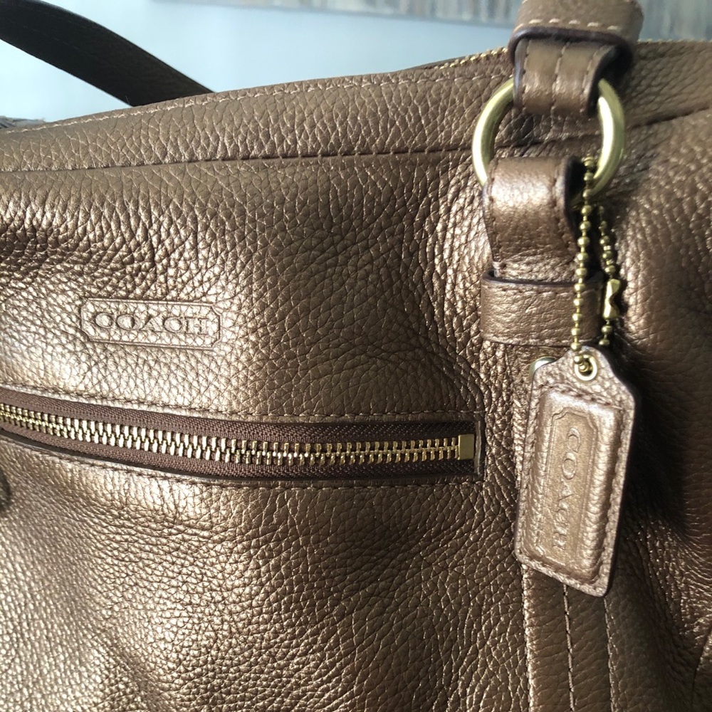Coach purse - Picture 3 of 5